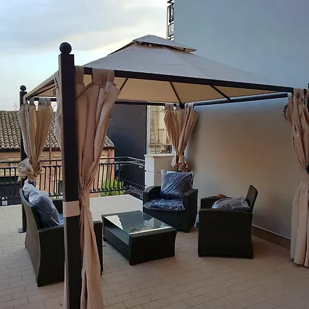 Lacampana Guest house